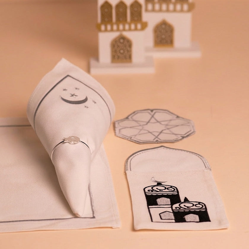 Manara Placemat Gift Box