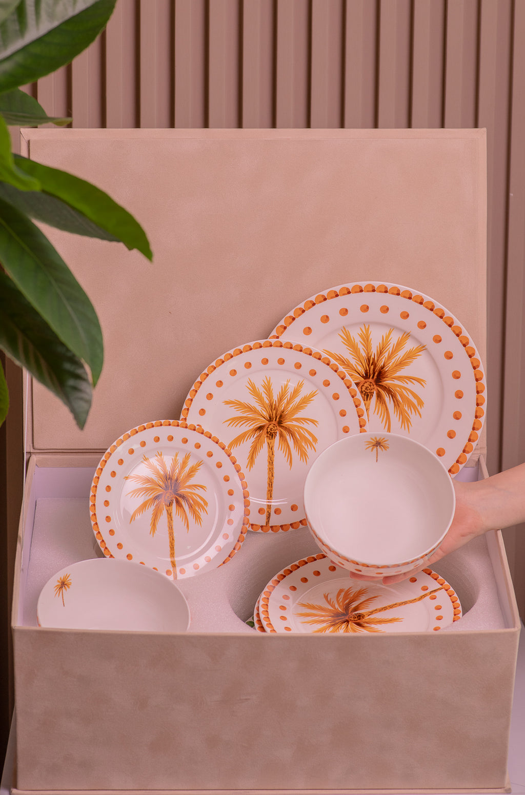 Palm Tree Dinnerware Set - Orange